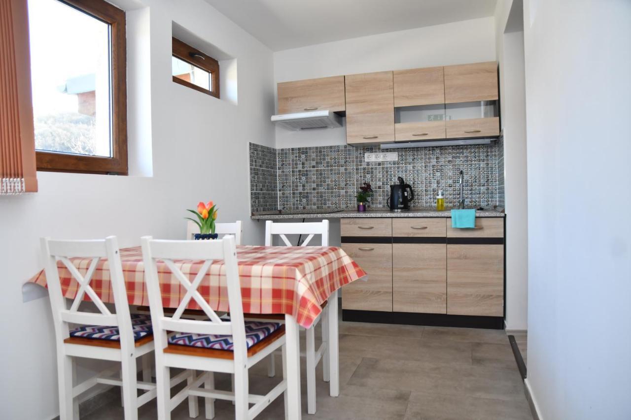 Foeveny Apartmanok Balatonfůzfő Εξωτερικό φωτογραφία